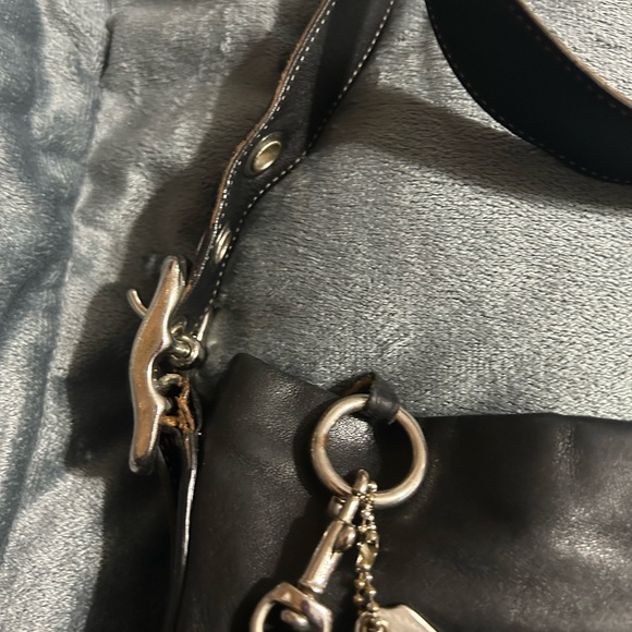 Coach purse - Picture 6 of 9